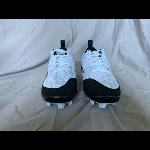 Nike women’s softball cleats-New without box - Picture 3 of 4